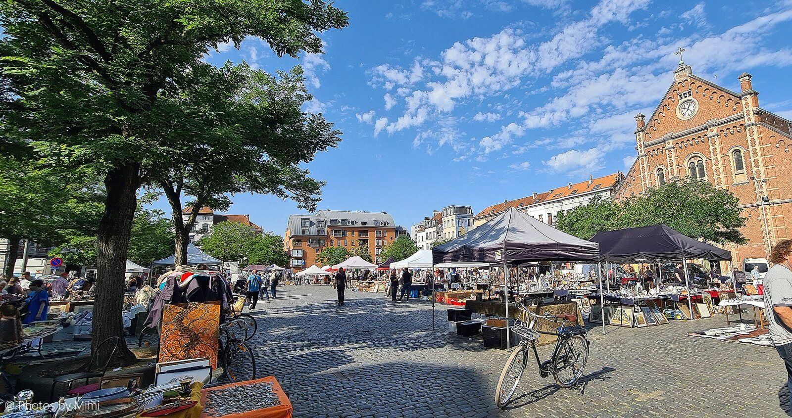 Balade à Bruxelles .. jusqu'au marché du jeu de balles