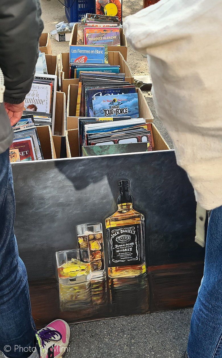 Balade à .. La brocante aux étangs d'Ixelles